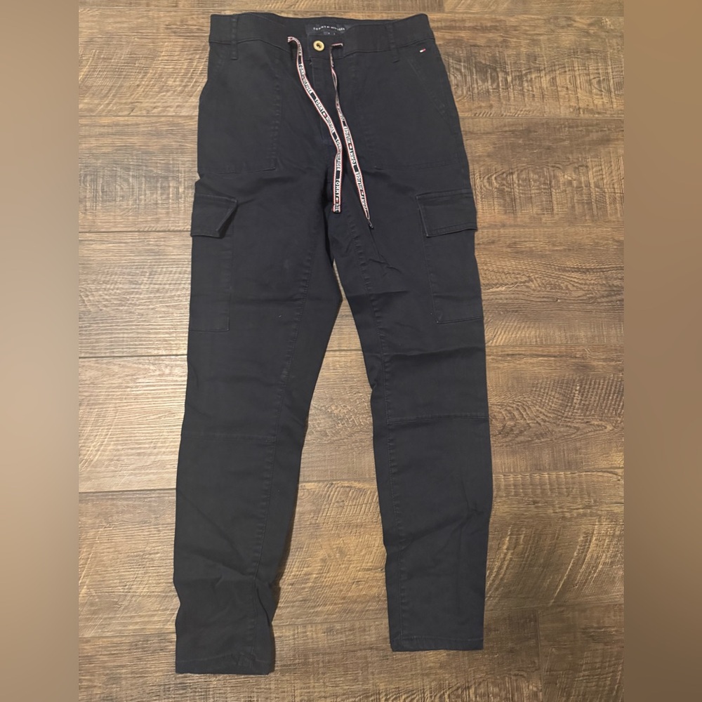 Tommy Hilfiger Women’s Navy Cargo Jogger Pants – Size 4